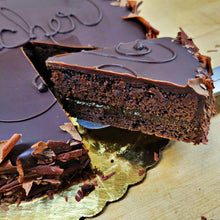 Load image into Gallery viewer, Sachertorte