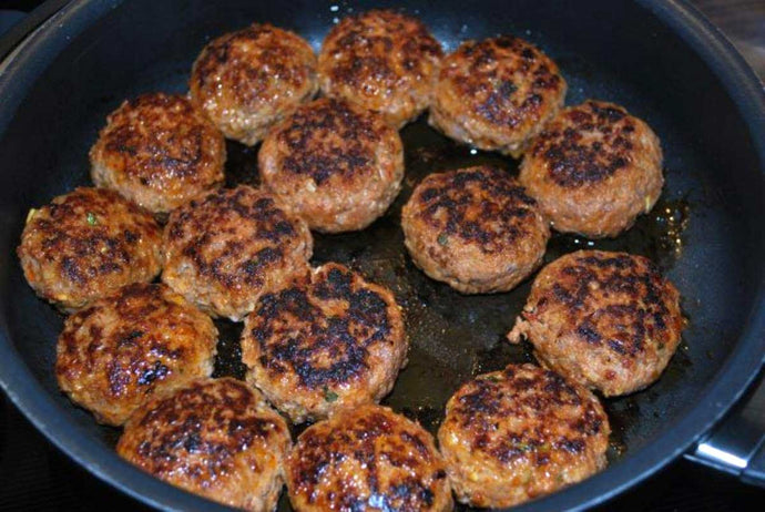 German Hamburgers (Frikadellen)