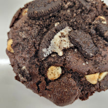 Load image into Gallery viewer, Oreo White Chocolate - 4 pack
